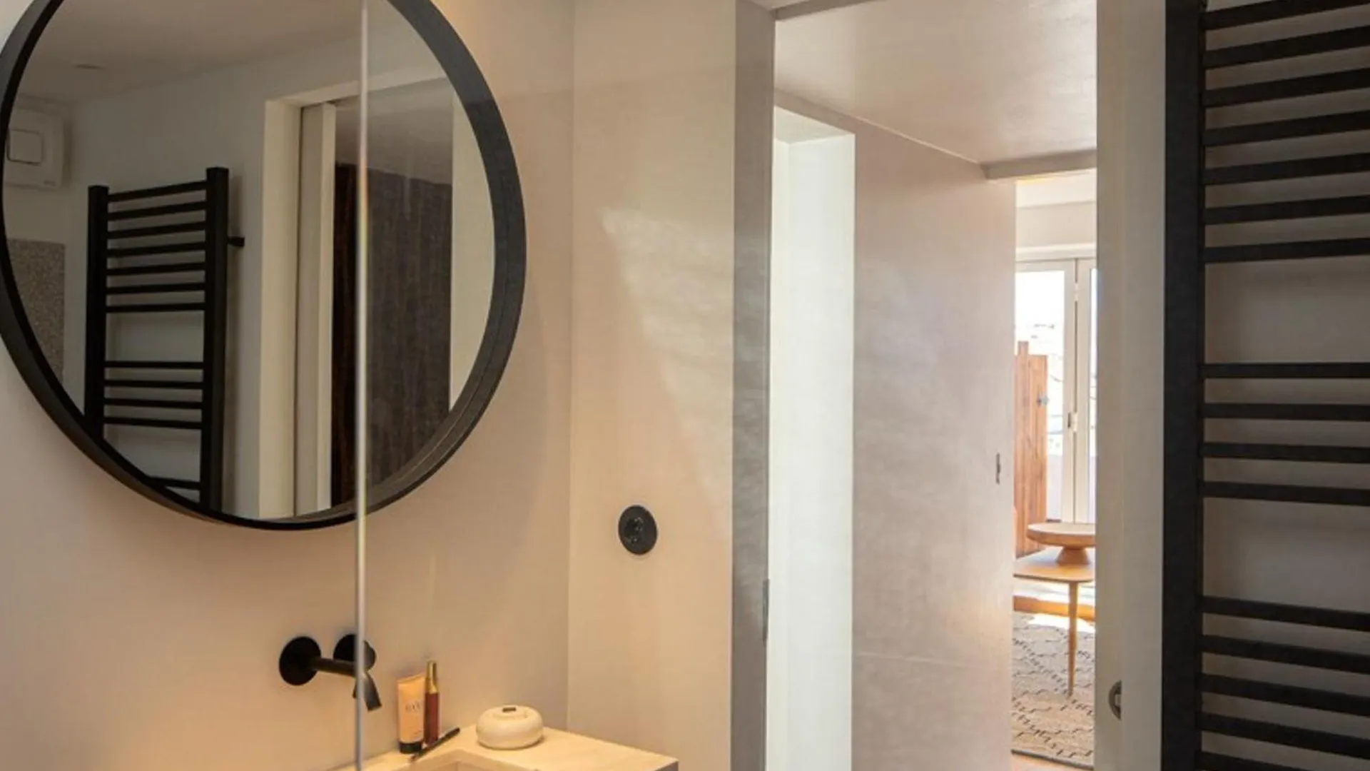 1Bdr Apartment With Terrace And View By Lovelystay Lisbon