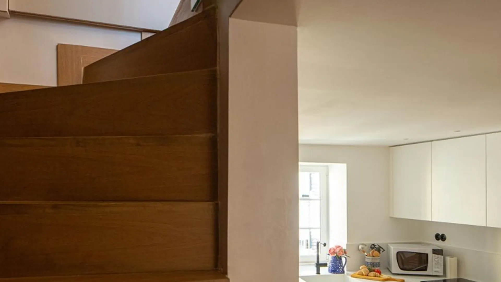 1Bdr Apartment With Terrace And View By Lovelystay Lisbon
